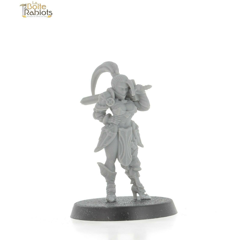 3D figurine 28mm Jeux de Rôle/9th age/Cthulu-Inquisitrice 3