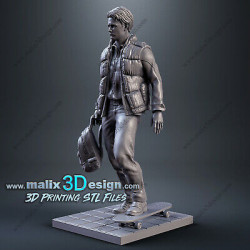 Mc Fly Back to the futur figurine impression 3D résine  18cm  (non peint)