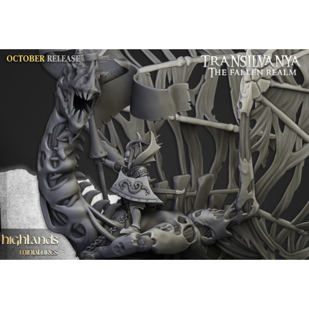 Higland Miniature Transilvanya - Vampire lady on zombie dragon