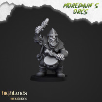 Higlands Miniature- Orc Warriors avec 2 armes de base   