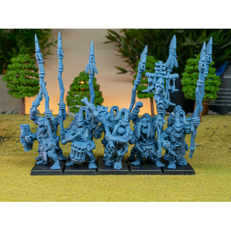 Higlands Miniature-Cave orcs Lances 