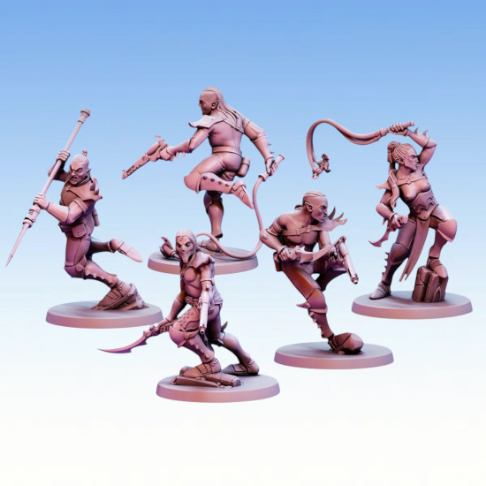 Red Pilgrim - Strigois - Lot de 5 figurines 